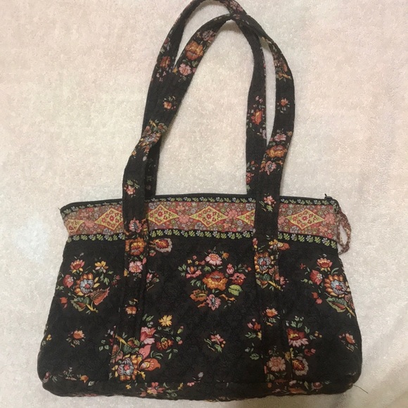 Vera Bradley Handbags - Vera Bradley handbag/ tote.